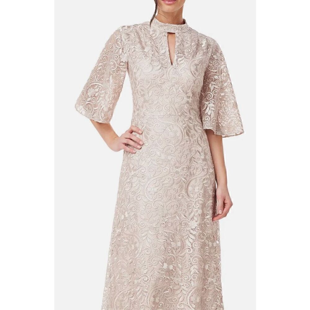 JS COLLECTIONS Angela Keyhole Midi Cocktail in Champagne NWT Size 8